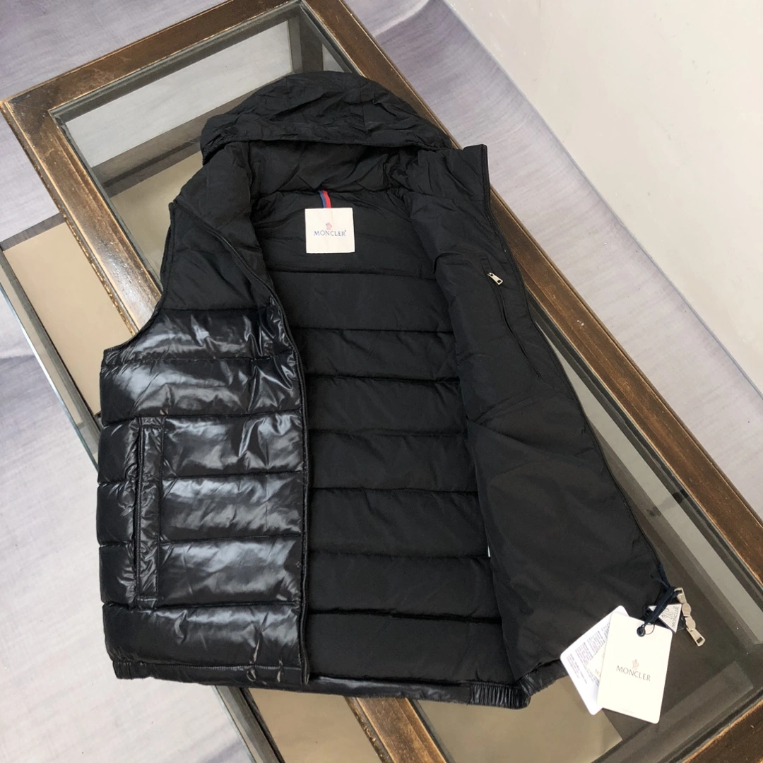 Moncler Down Jackets Stylish 146569