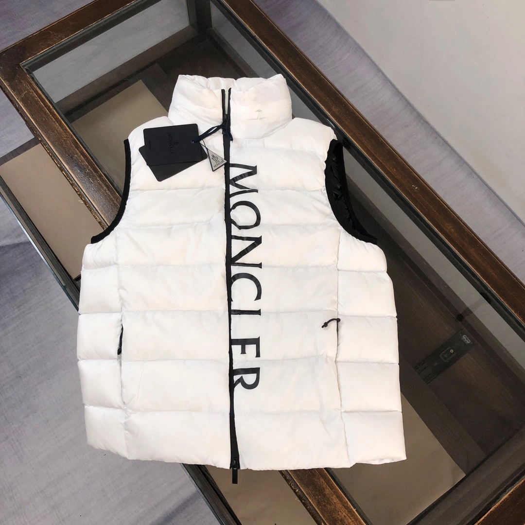 Moncler Down Jackets MultiPurpose 146596