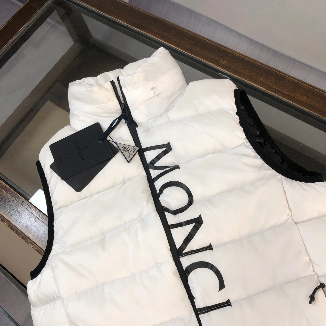 Moncler Down Jackets MultiPurpose 146596