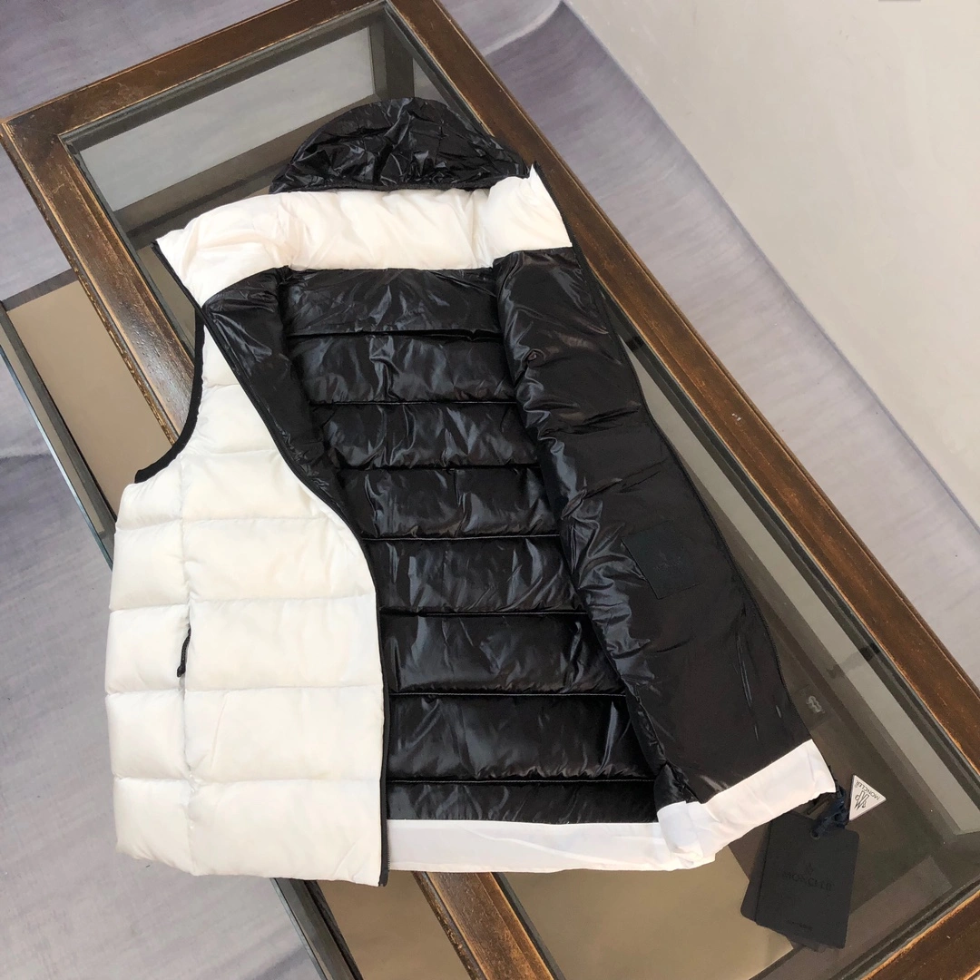 Moncler Down Jackets MultiPurpose 146596