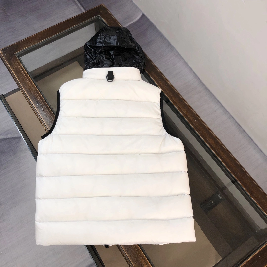 Moncler Down Jackets MultiPurpose 146596