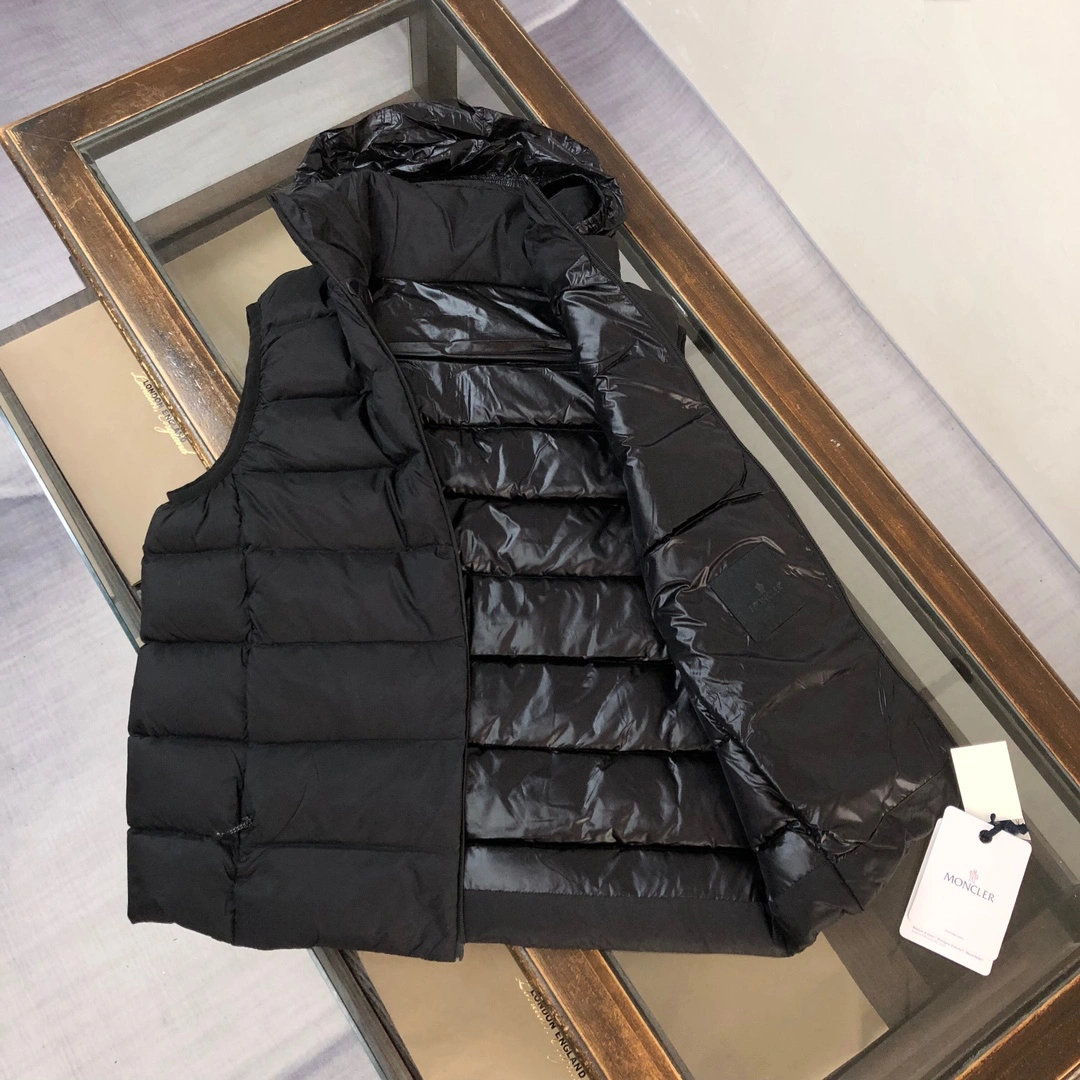 Affordable Moncler Down Jackets 146590