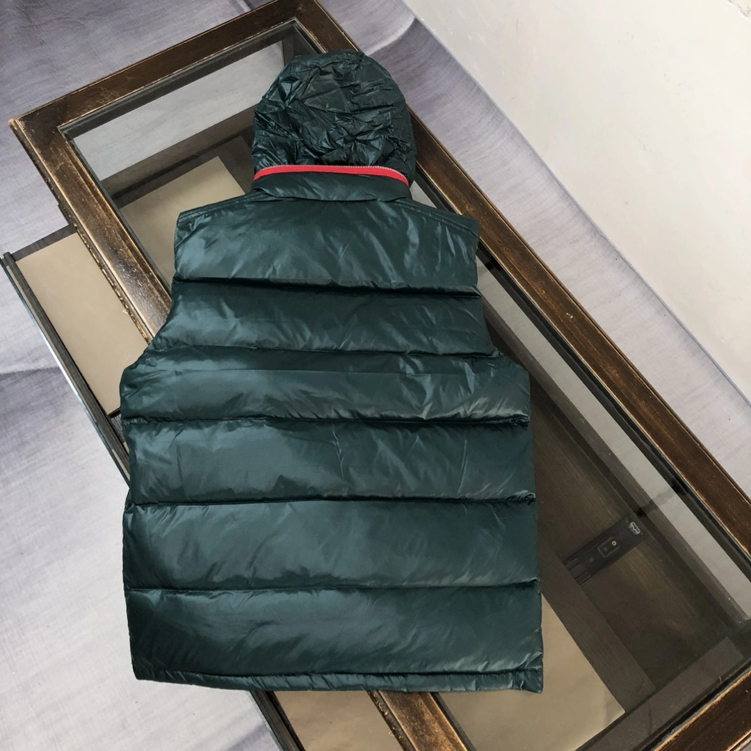 WaterResistant Moncler Down Jackets 146574