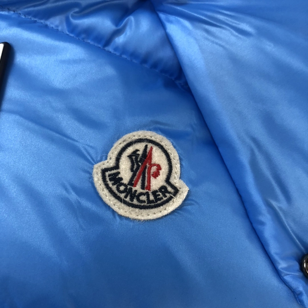Moncler Down Jackets Casual 146561