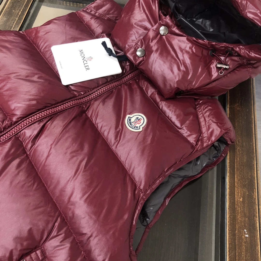 Reliable Moncler Down Jackets 146560