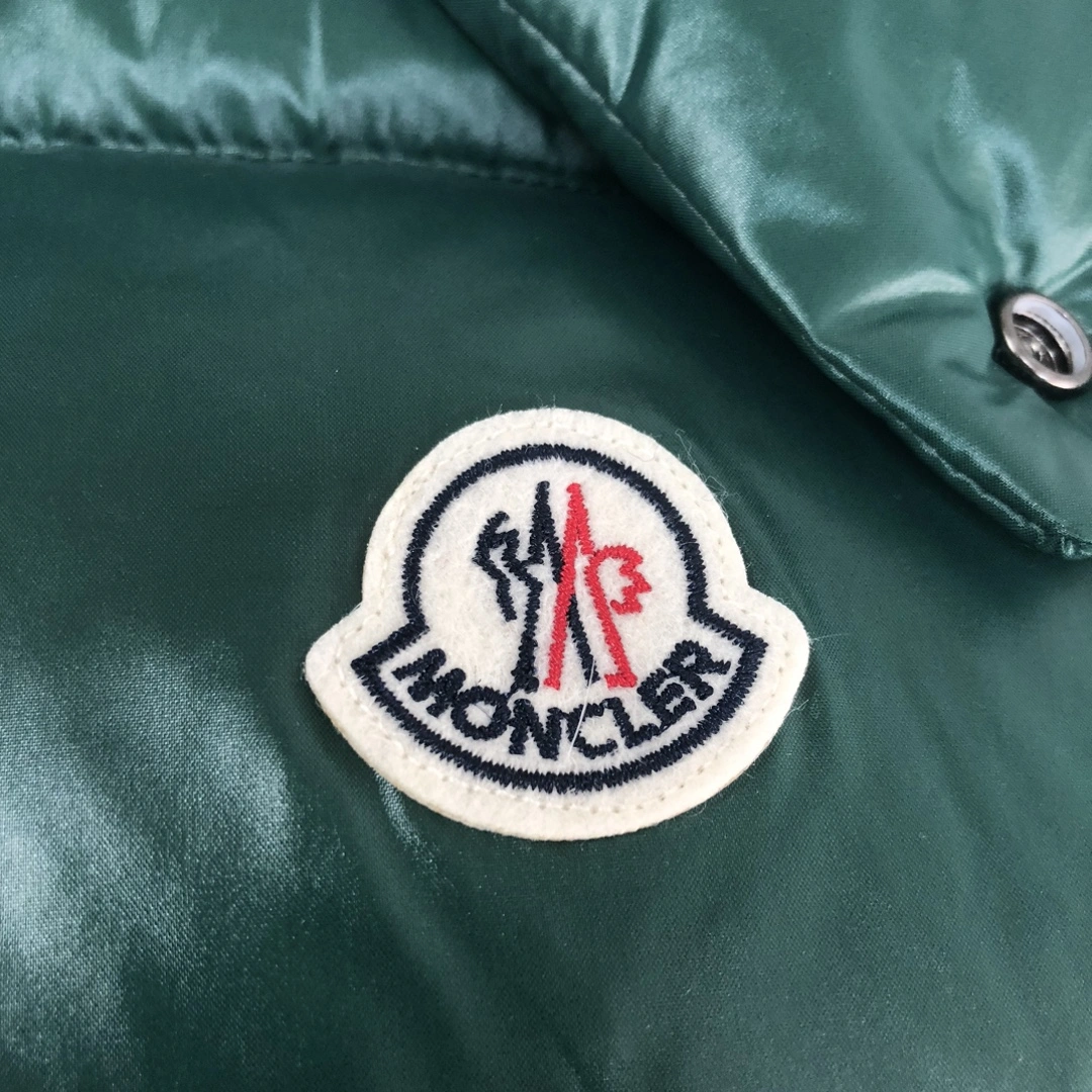 Moncler Down Jackets TechFriendly 139519