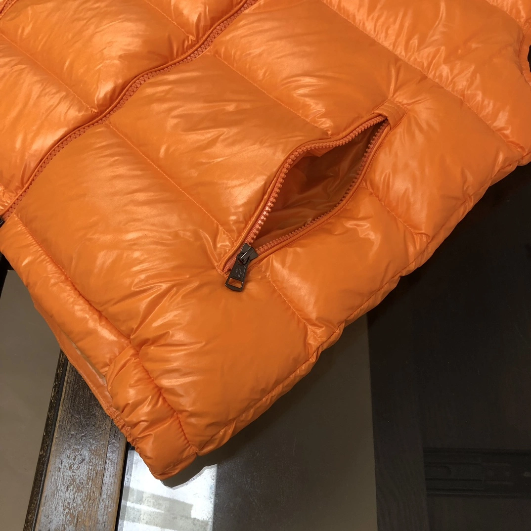 Sustainable Moncler Down Jackets 146559