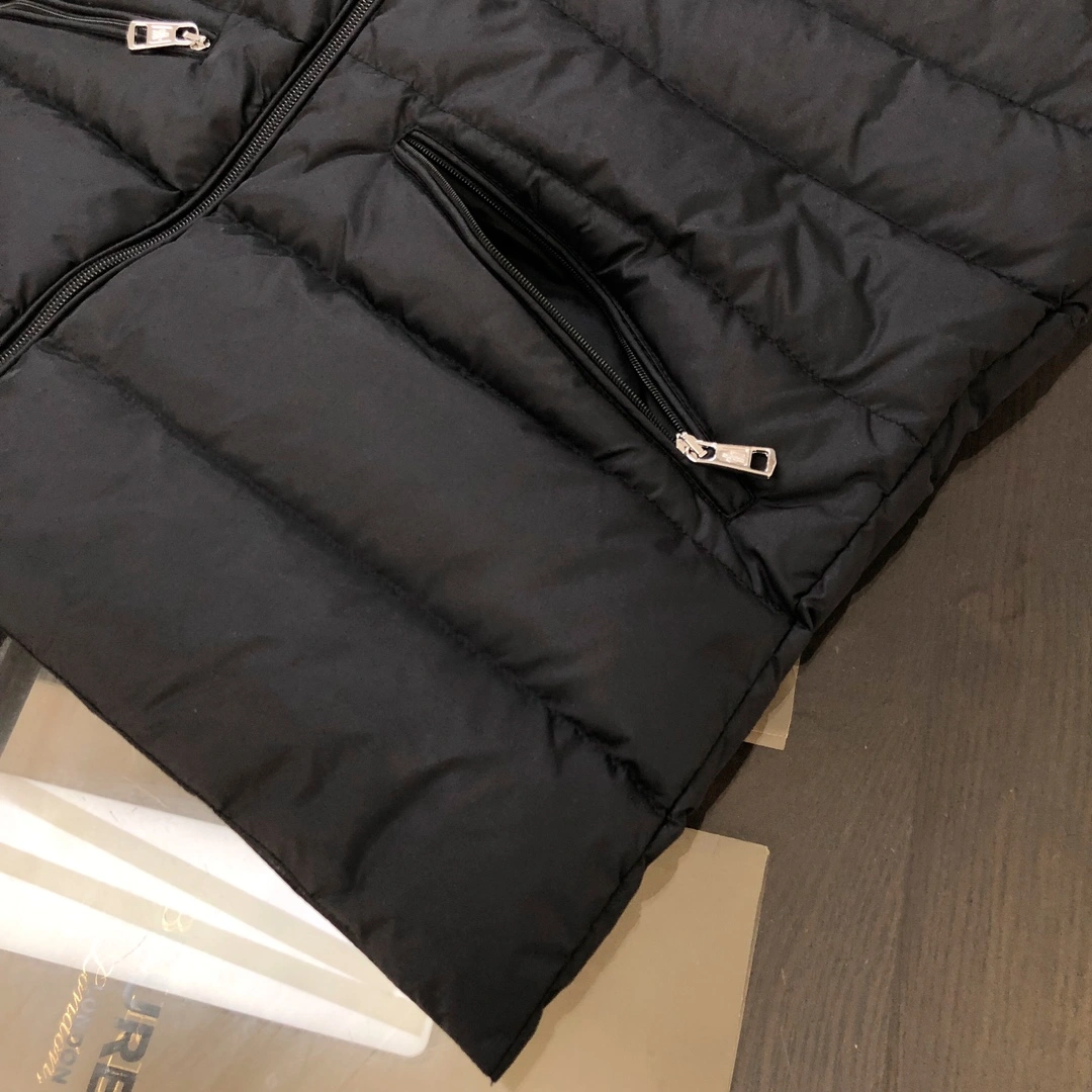 Moncler Down Jackets Casual 146558