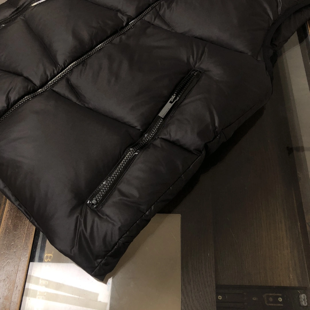 Moncler Down Jackets Lightweight 146555