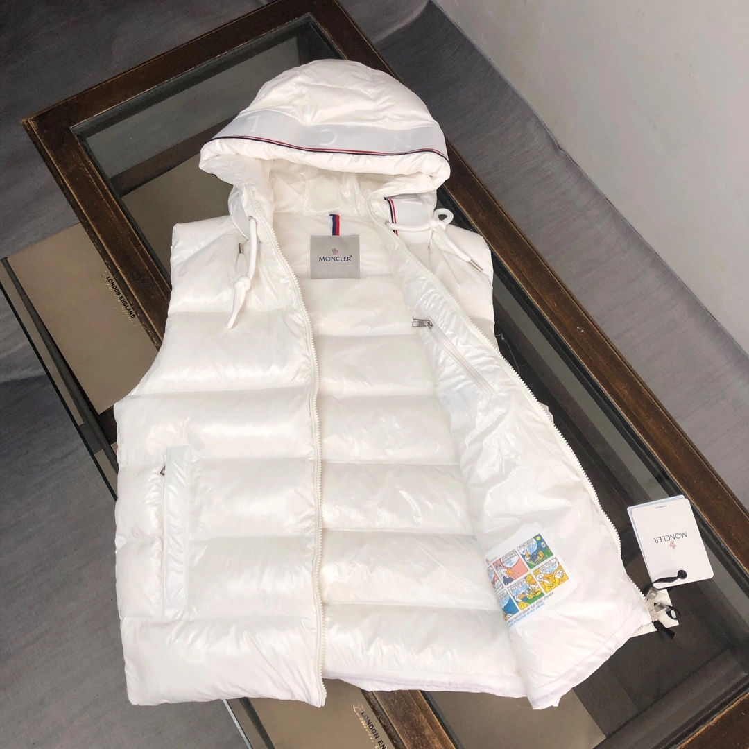 Snug Moncler Down Jackets 146552