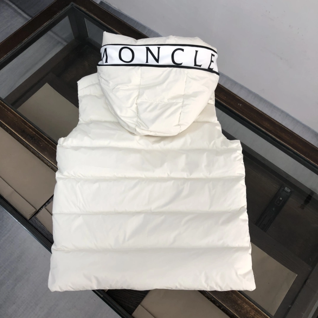 Youthful Moncler Down Jackets 146545
