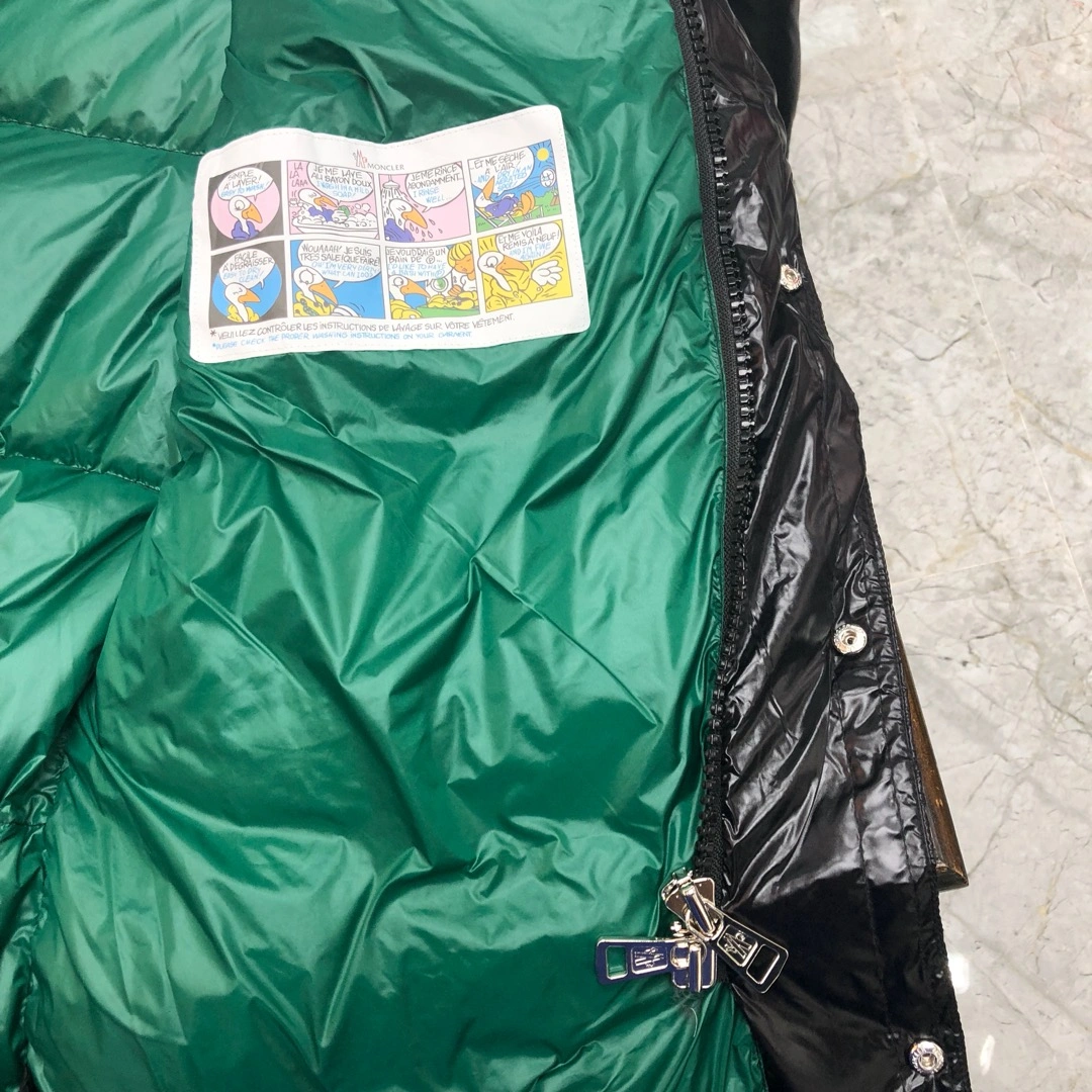 Bold Moncler Down Jackets 146535