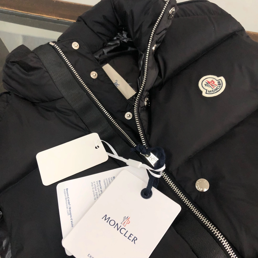 Soft Moncler Down Jackets 146542