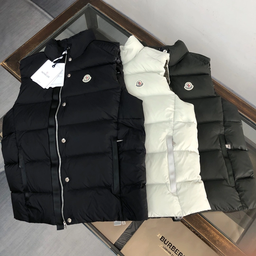 Moncler Down Jackets Compact 146543