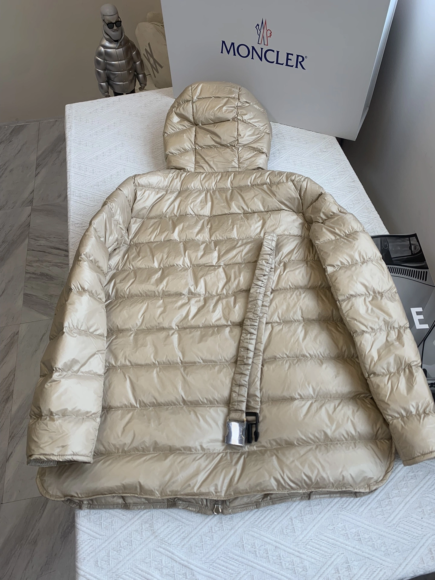 Moncler Down Jackets ComfortFit 146533