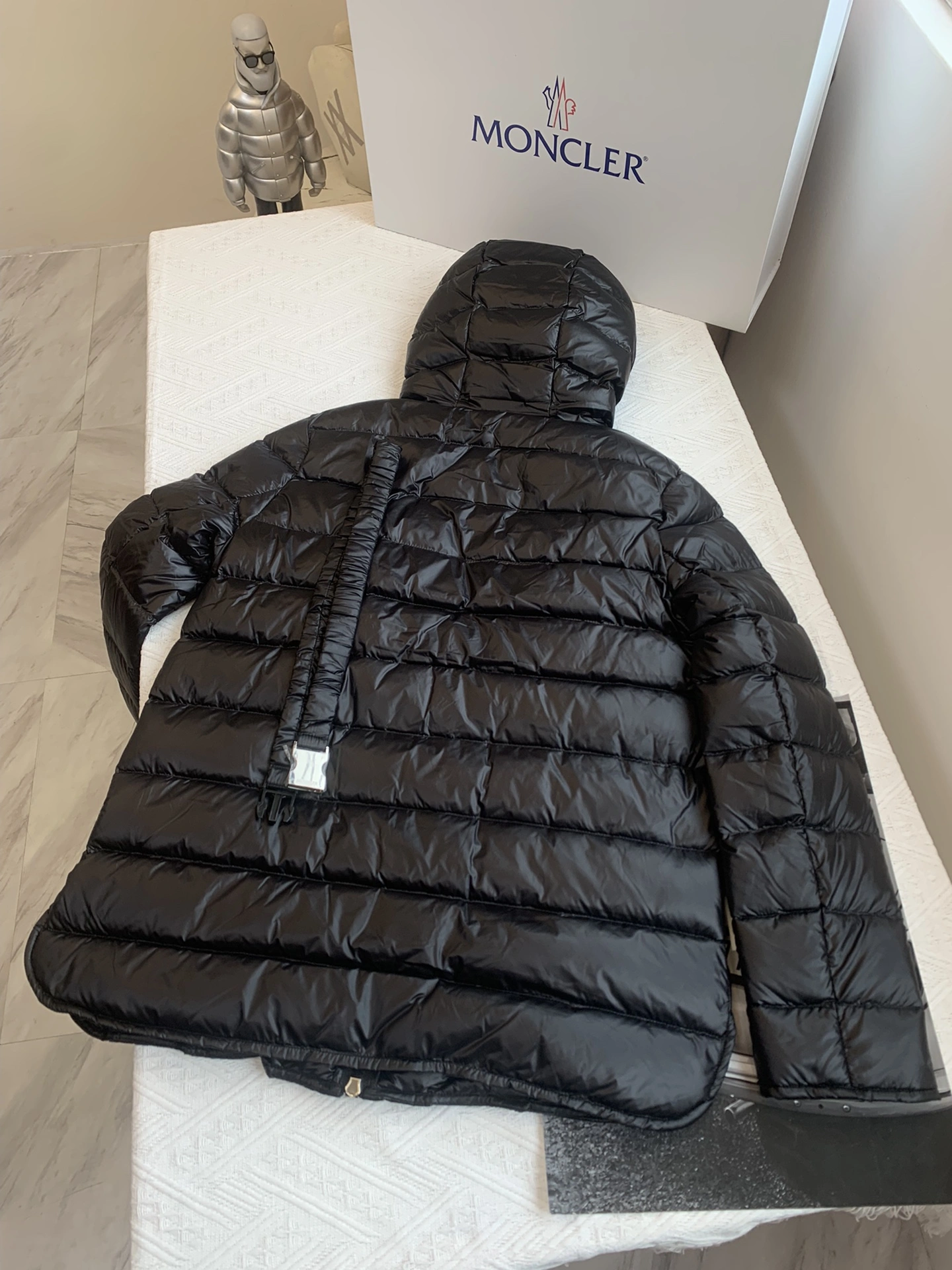 Neat Moncler Down Jackets 146532