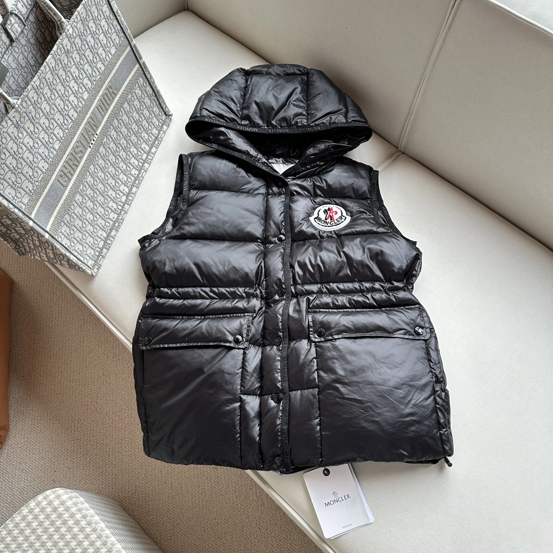 Moncler Down Jackets Practical 146540