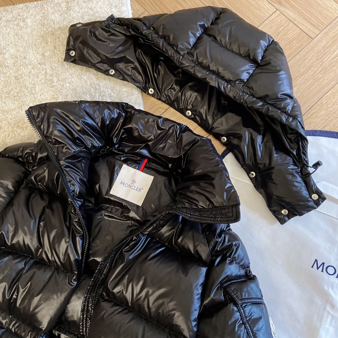 HighQuality Moncler Down Jackets 146537