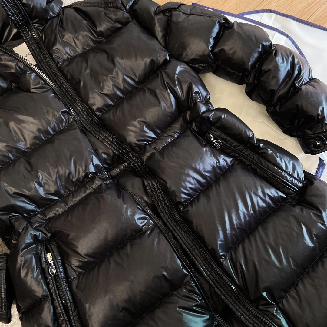 HighQuality Moncler Down Jackets 146537