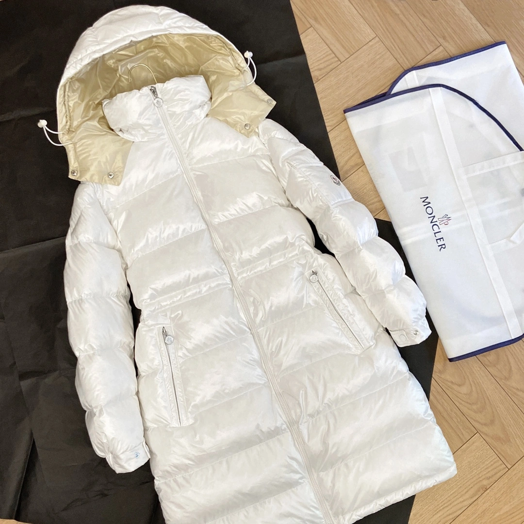 Moncler Down Jackets Flexible 146528