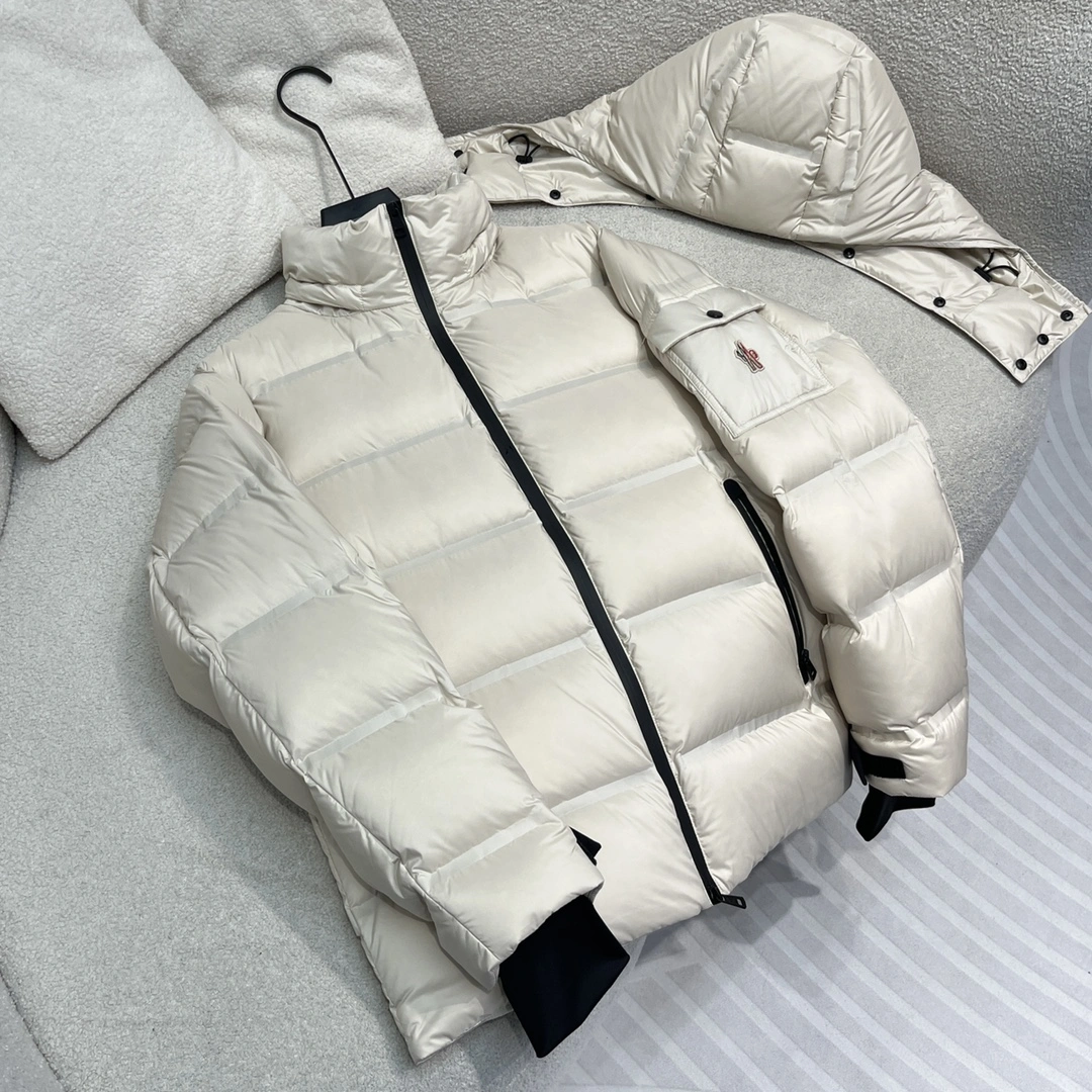 Moncler Down Jackets GoodFit 146526