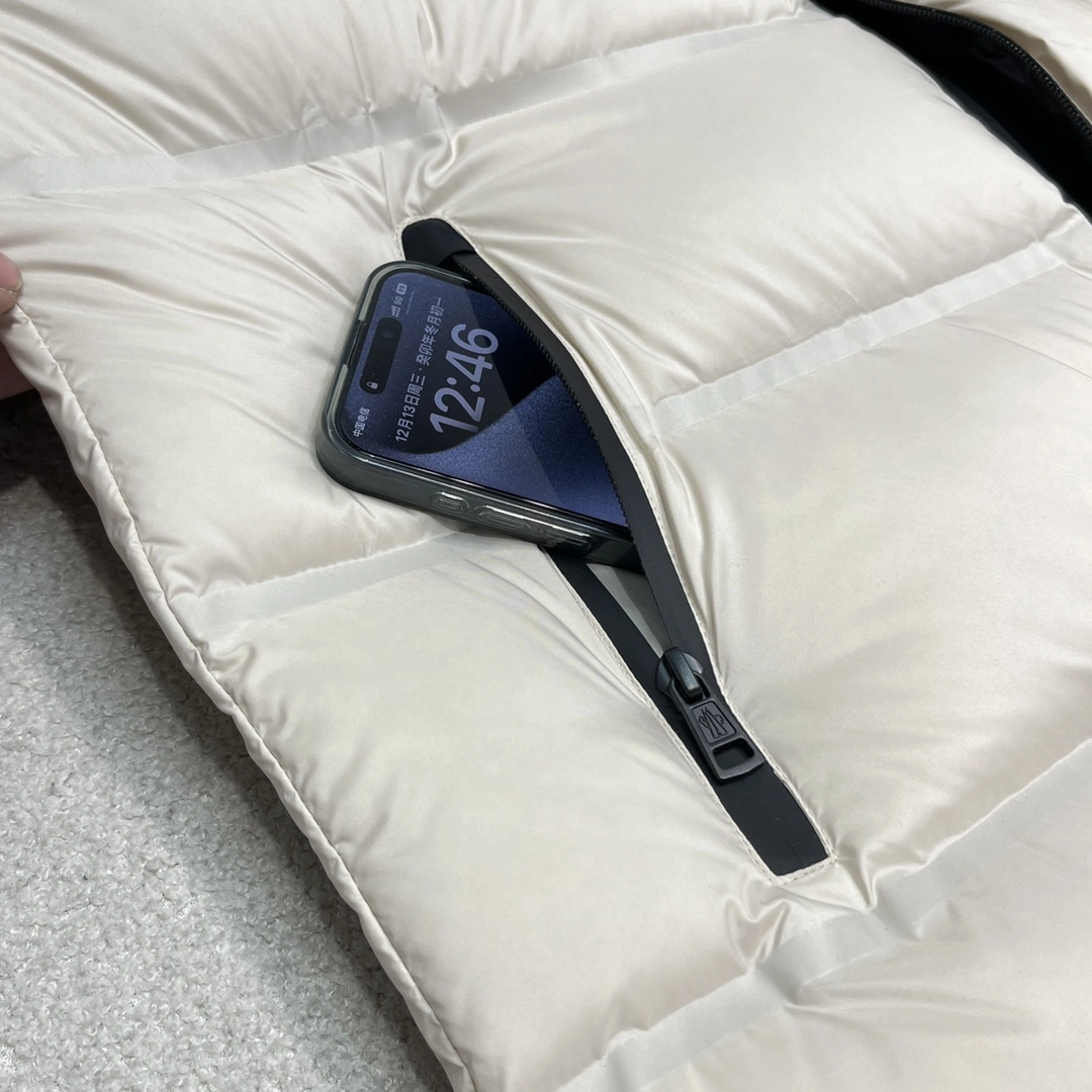 Moncler Down Jackets GoodFit 146526