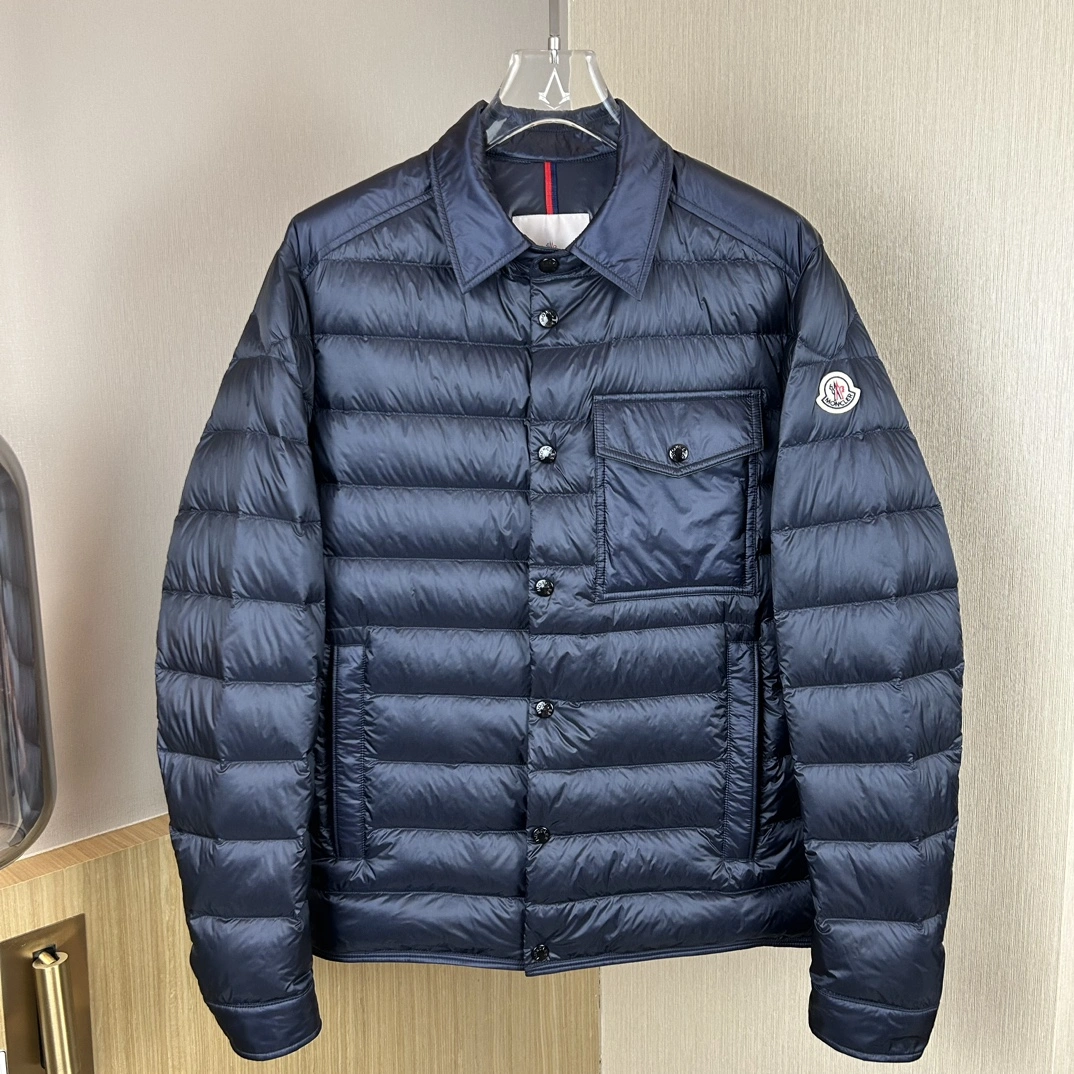 Moncler Down Jackets Modern 146547