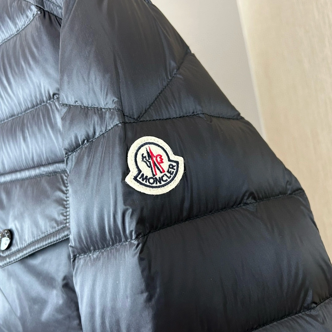 Moncler Down Jackets Premium 146521