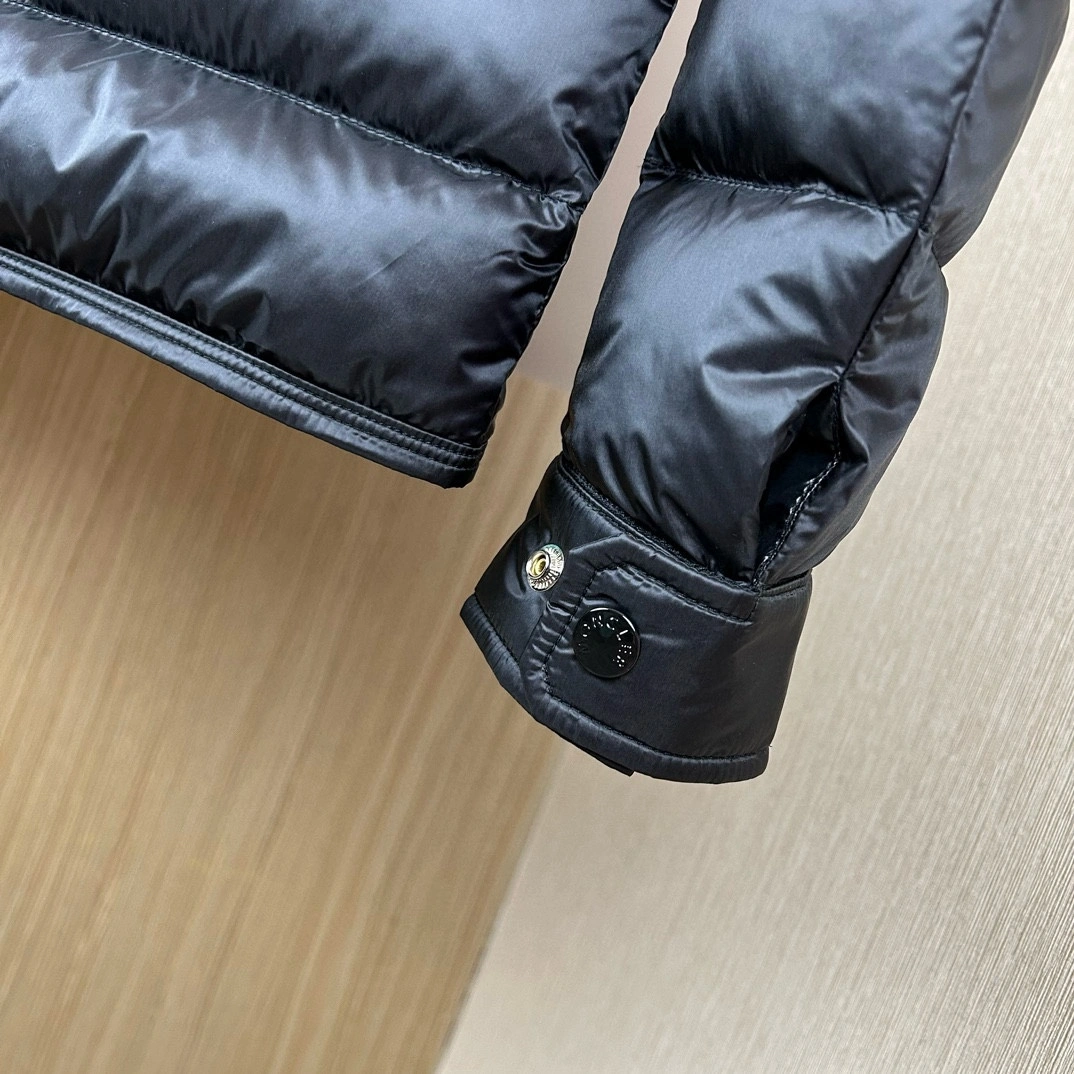 Moncler Down Jackets Premium 146521