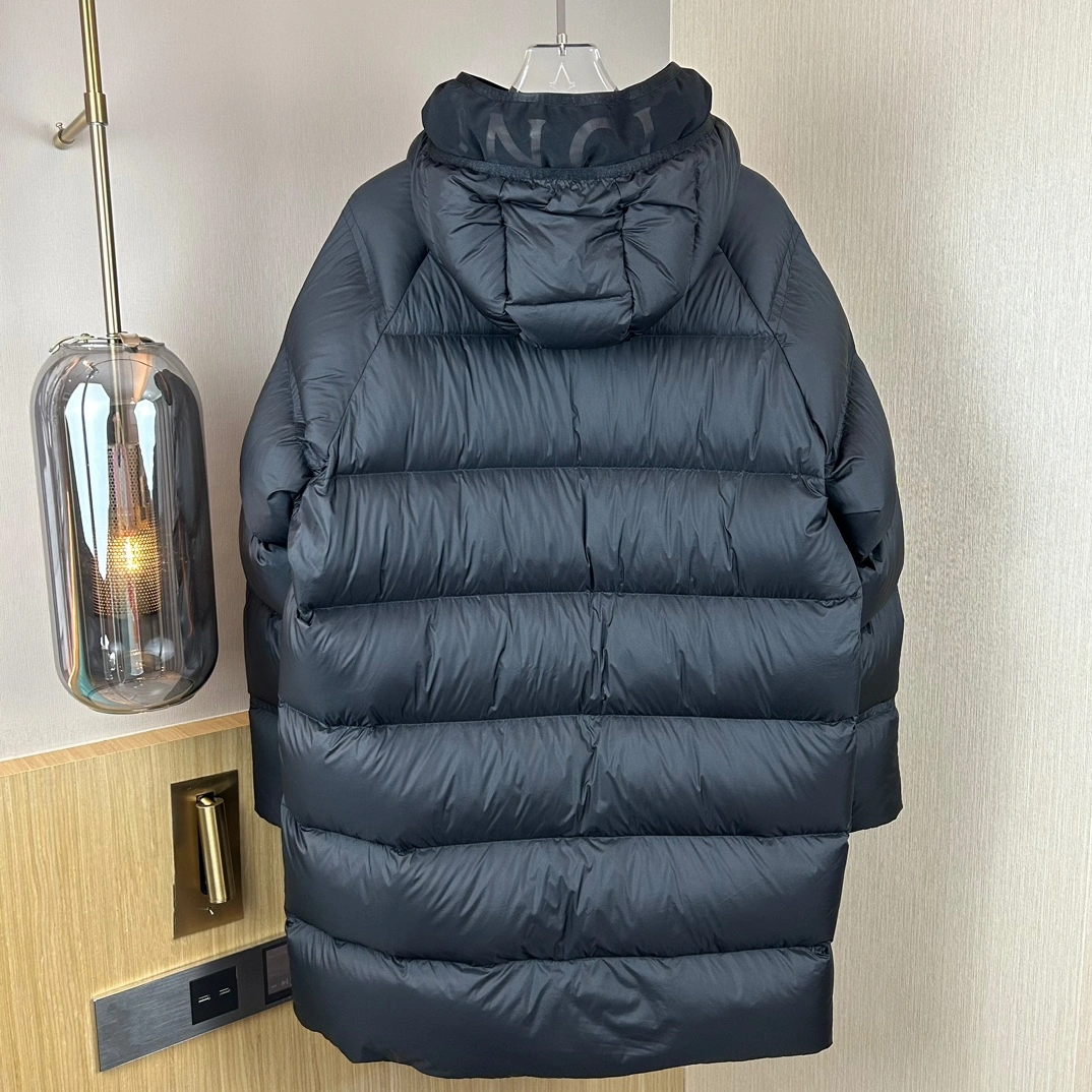 Effortless Moncler Down Jackets 146519