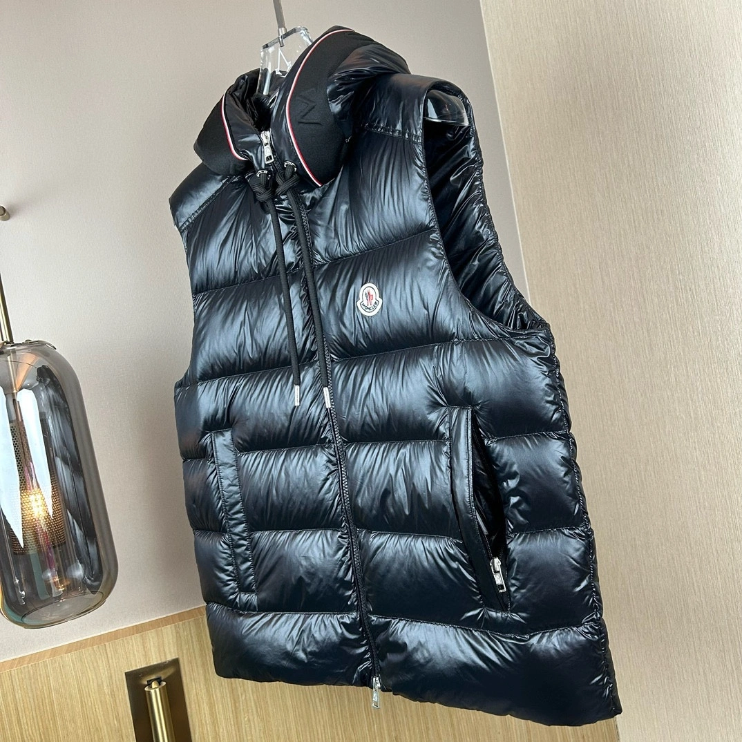 Moncler Down Jackets Breathable 146520