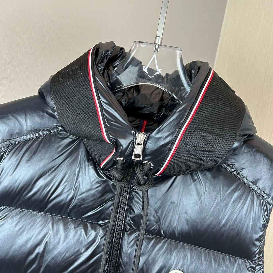 Moncler Down Jackets Breathable 146520