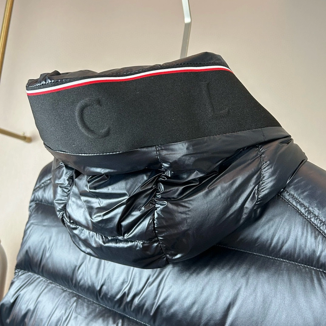 Moncler Down Jackets Breathable 146520