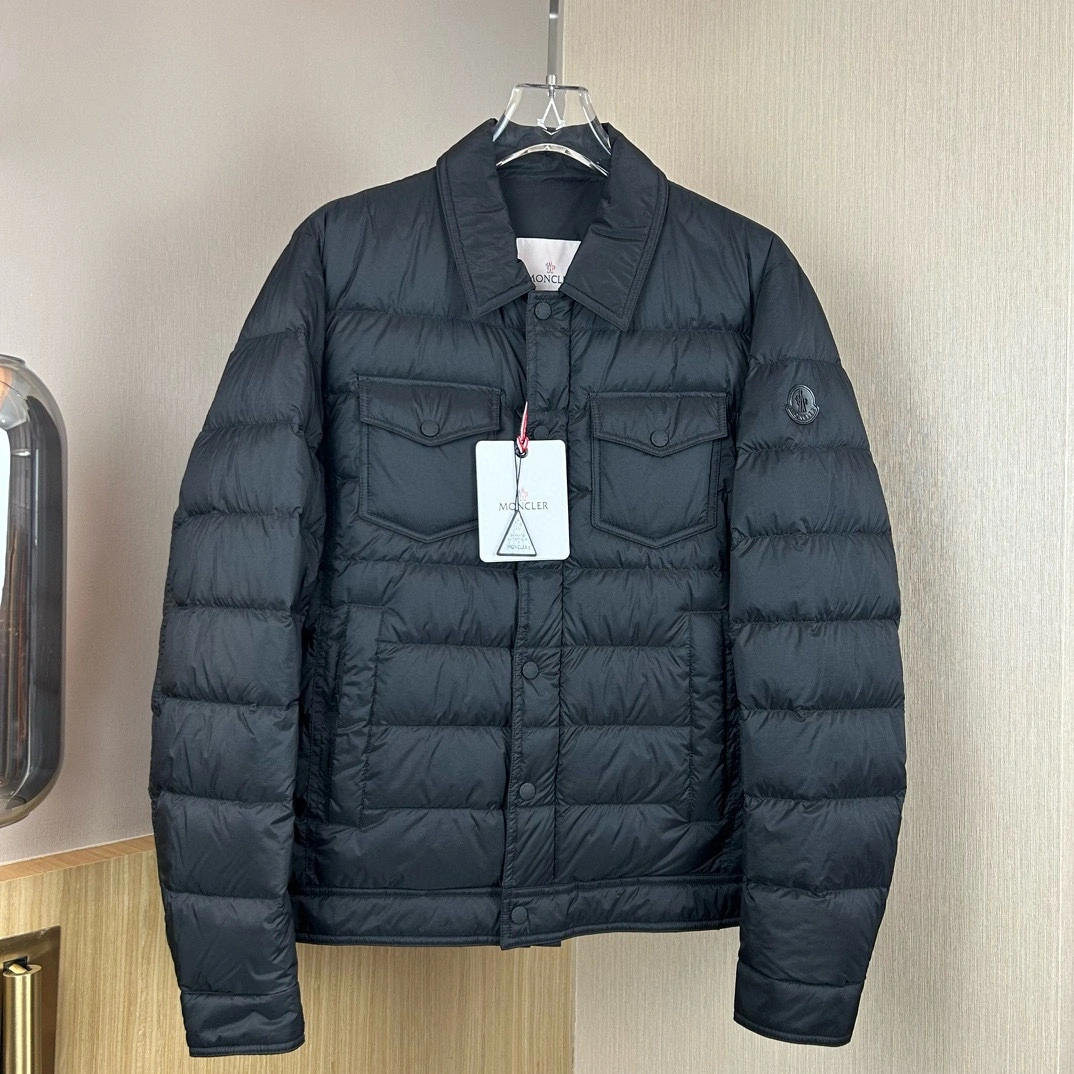 Lightweight Moncler Down Jackets 146516