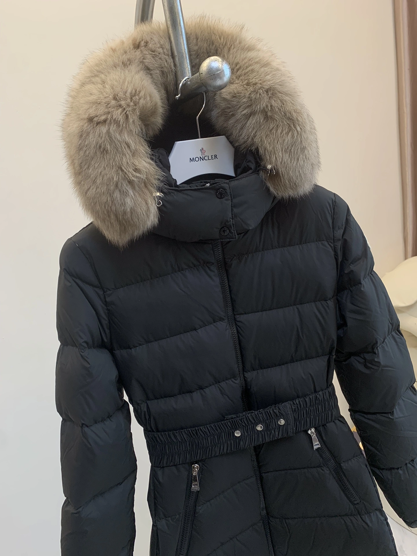 Moncler Down Jackets Minimalist 146514