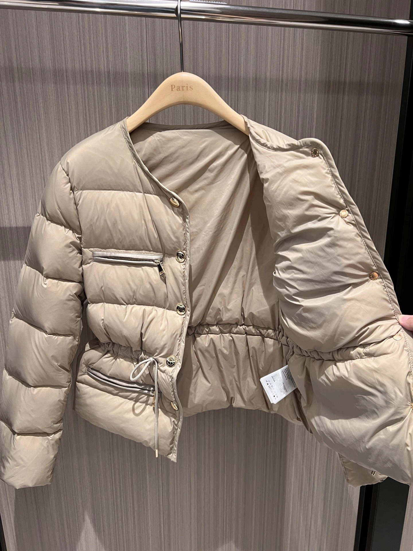 Moncler Down Jackets Durable 146505