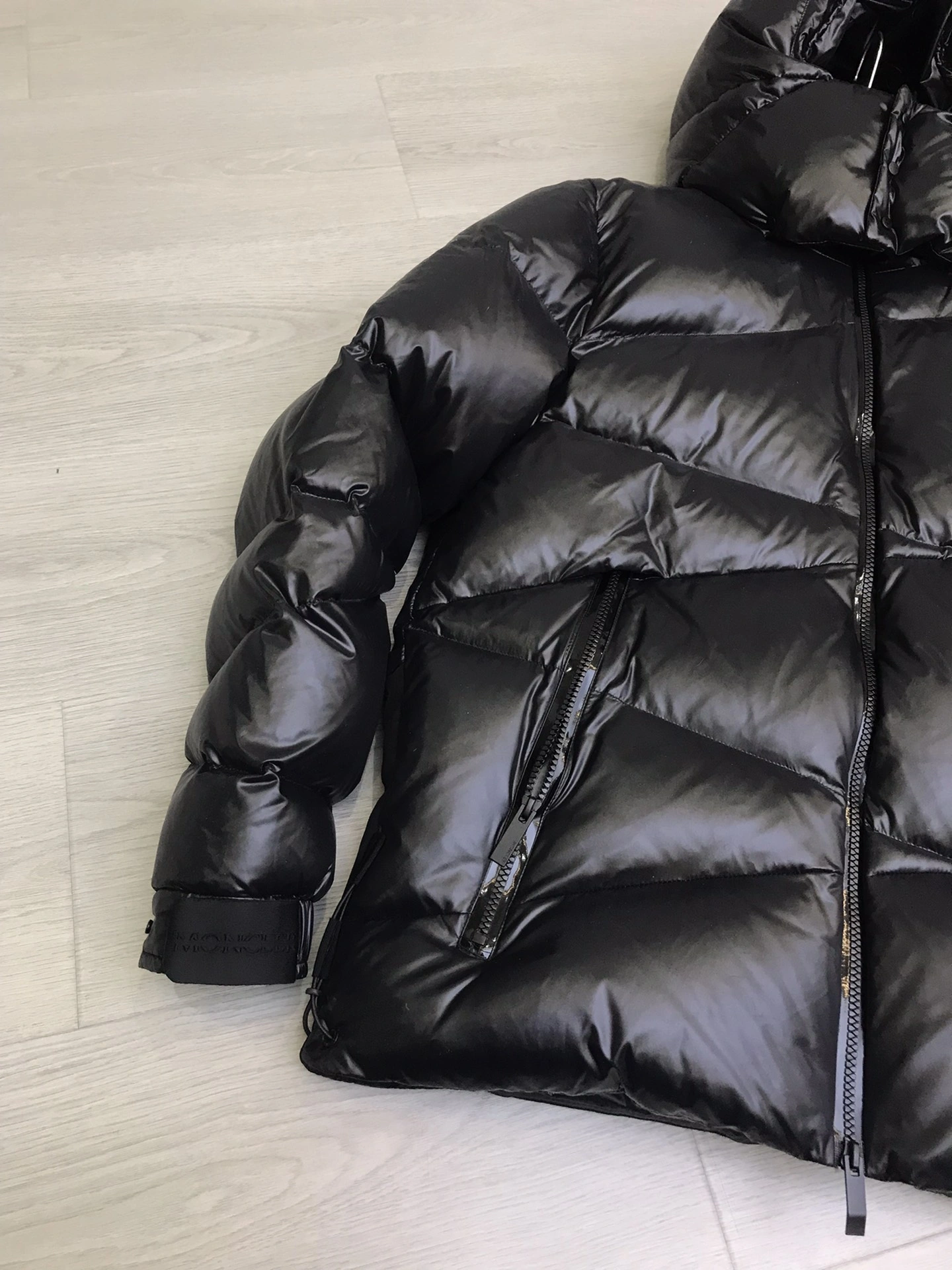Moncler Down Jackets OdorResistant 146508