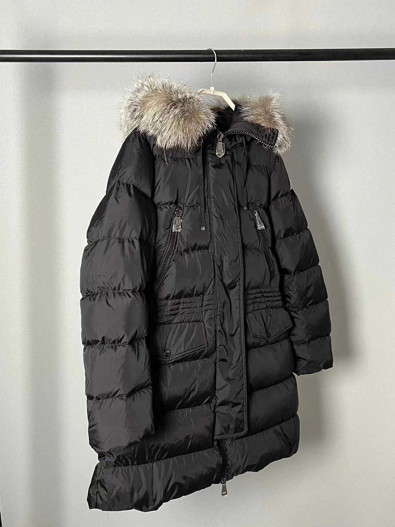 Moncler Down Jackets WrinkleFree 146501