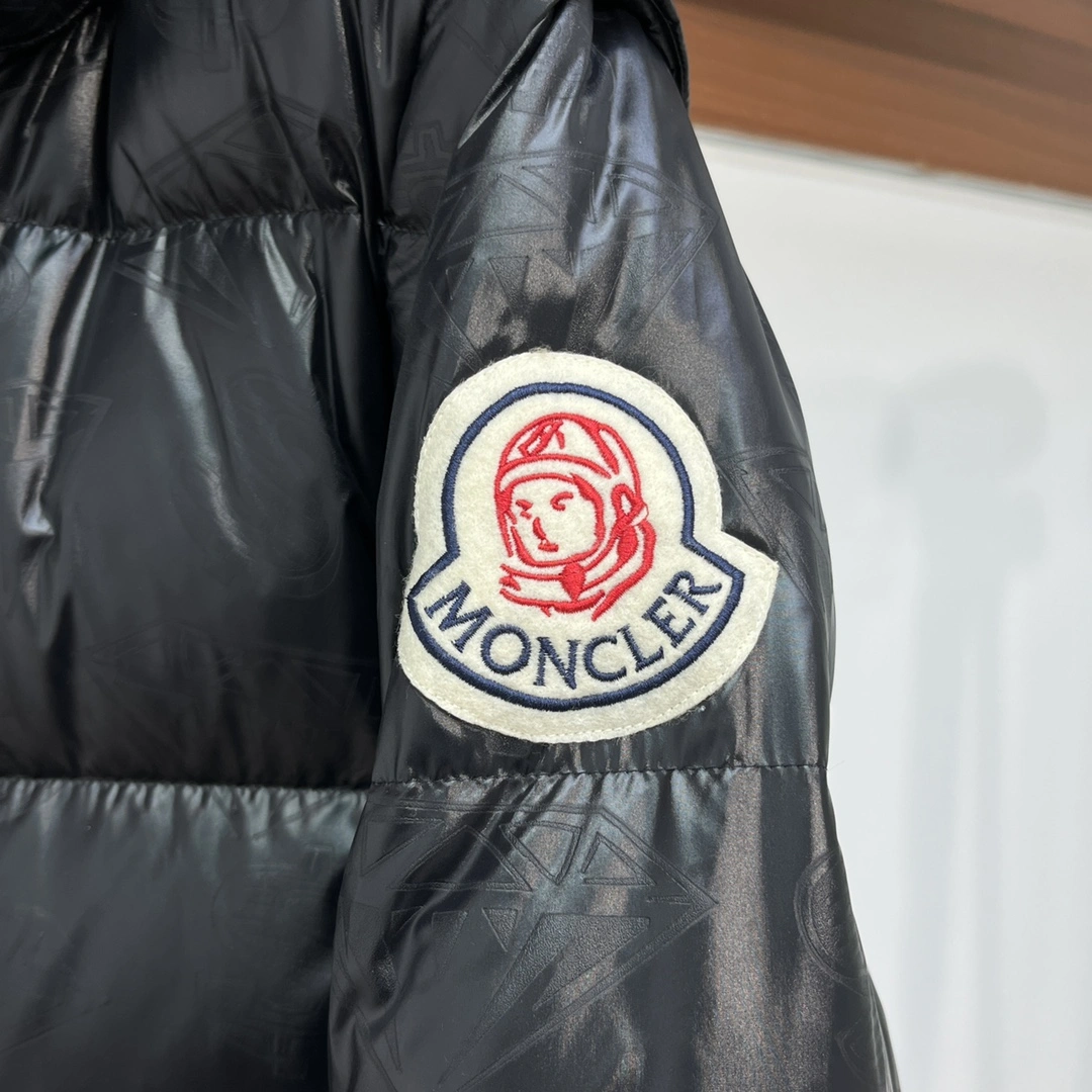 Affordable Moncler Down Jackets 146497