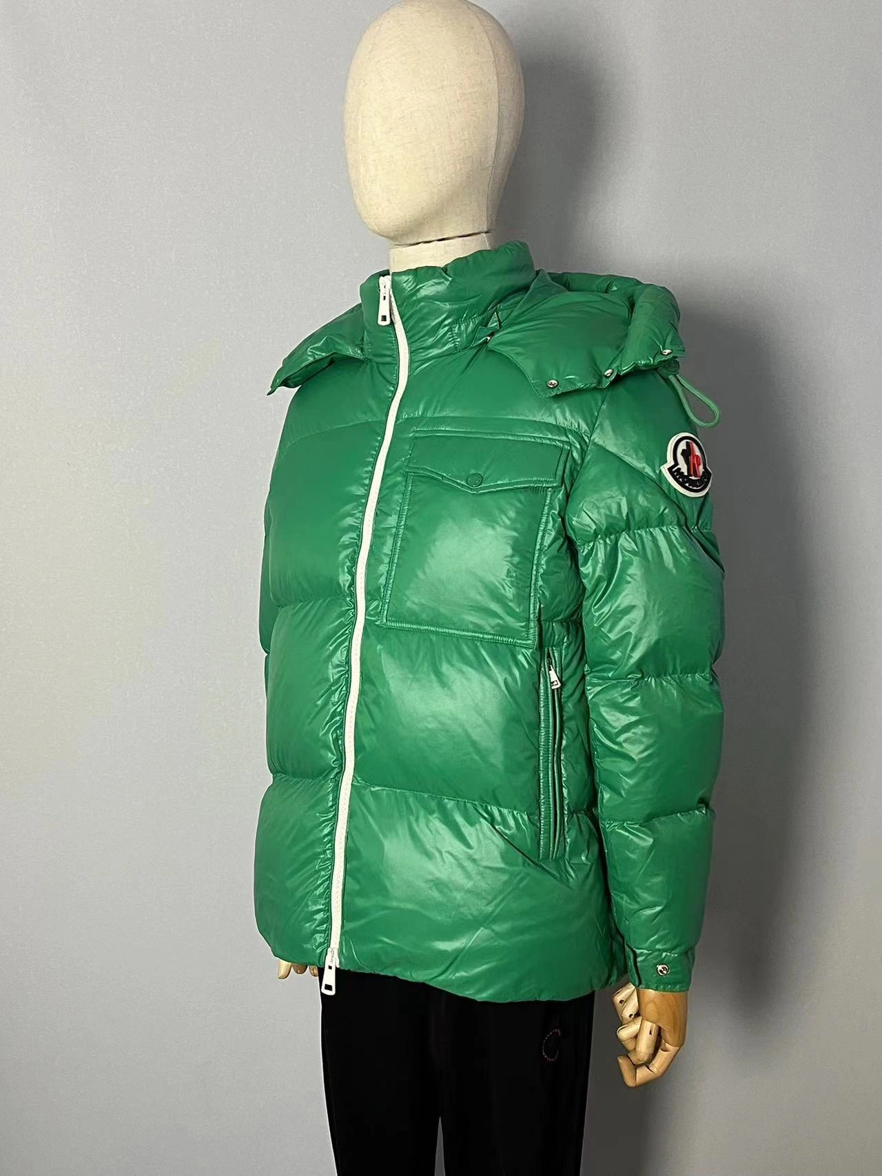Moncler Down Jackets Neat 146495