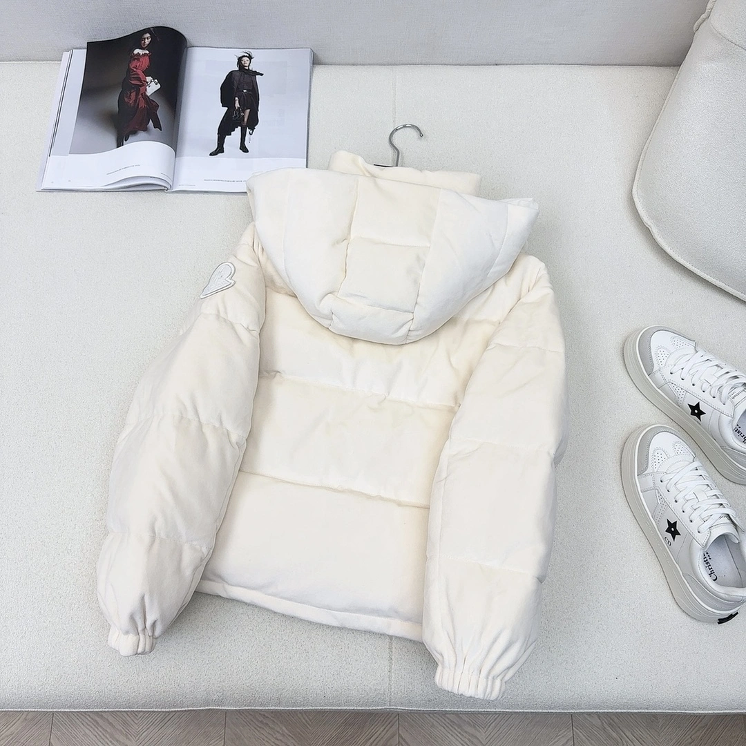 SoftTouch Moncler Down Jackets 146486