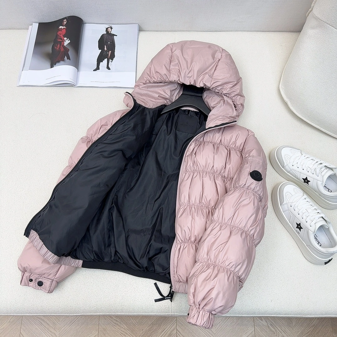 Moncler Down Jackets Refined 146499
