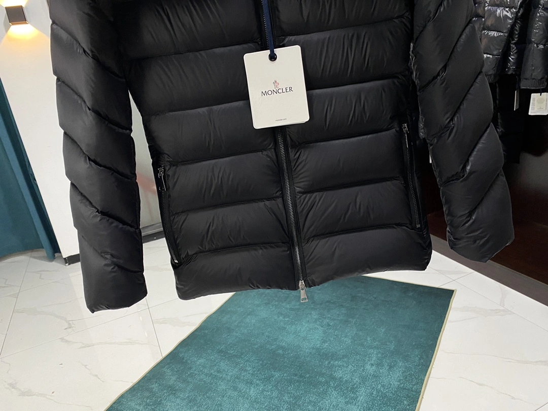 Moncler Down Jackets Casual 146493
