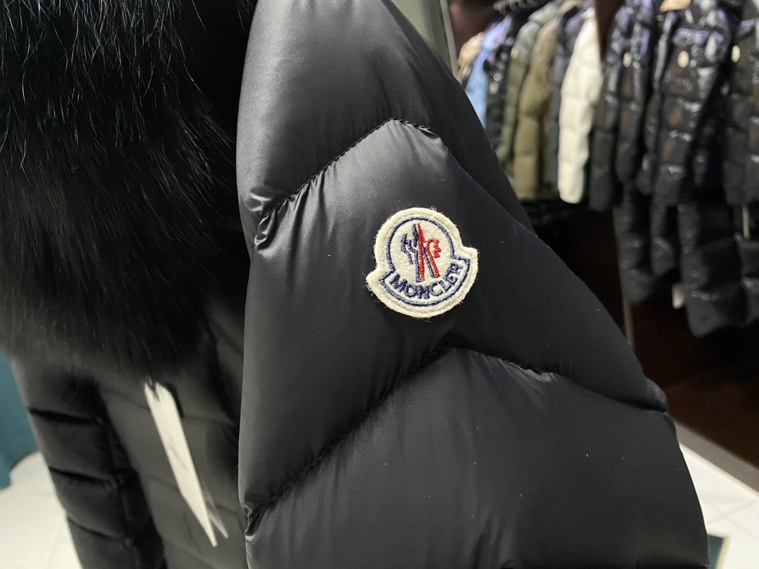 Moncler Down Jackets Casual 146493