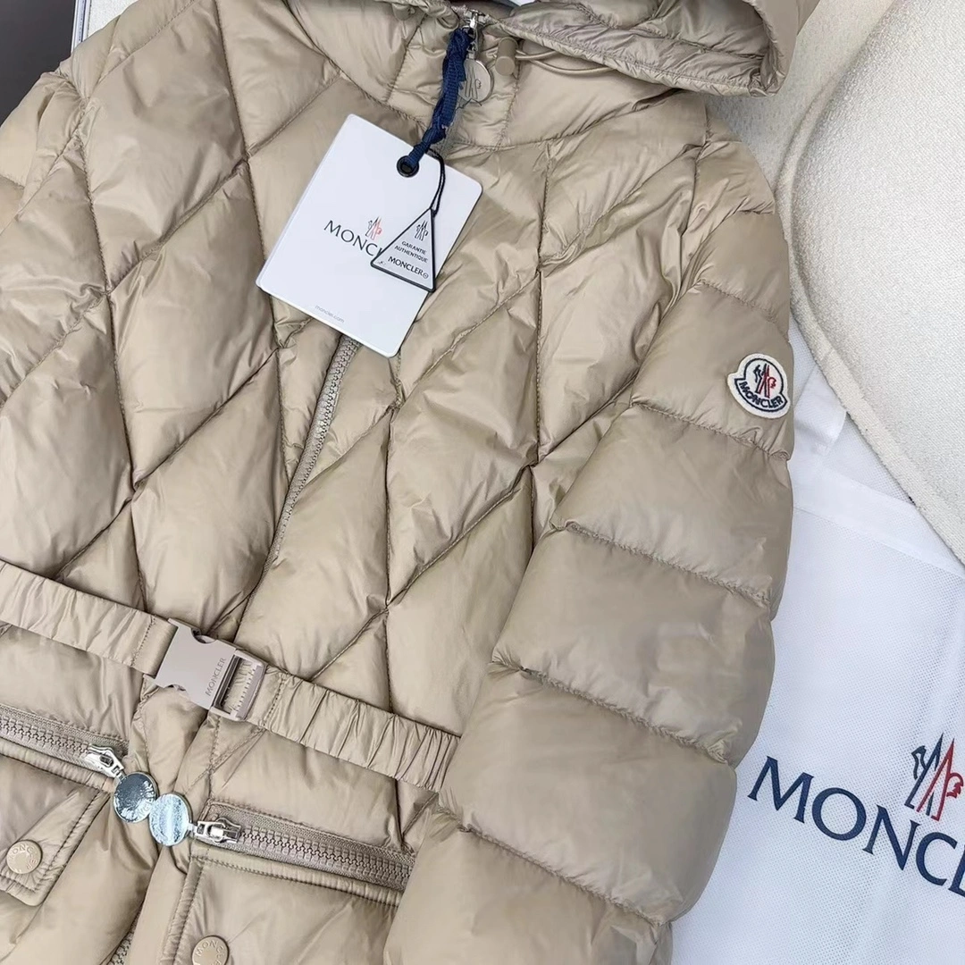 Lightweight Moncler Down Jackets 146483