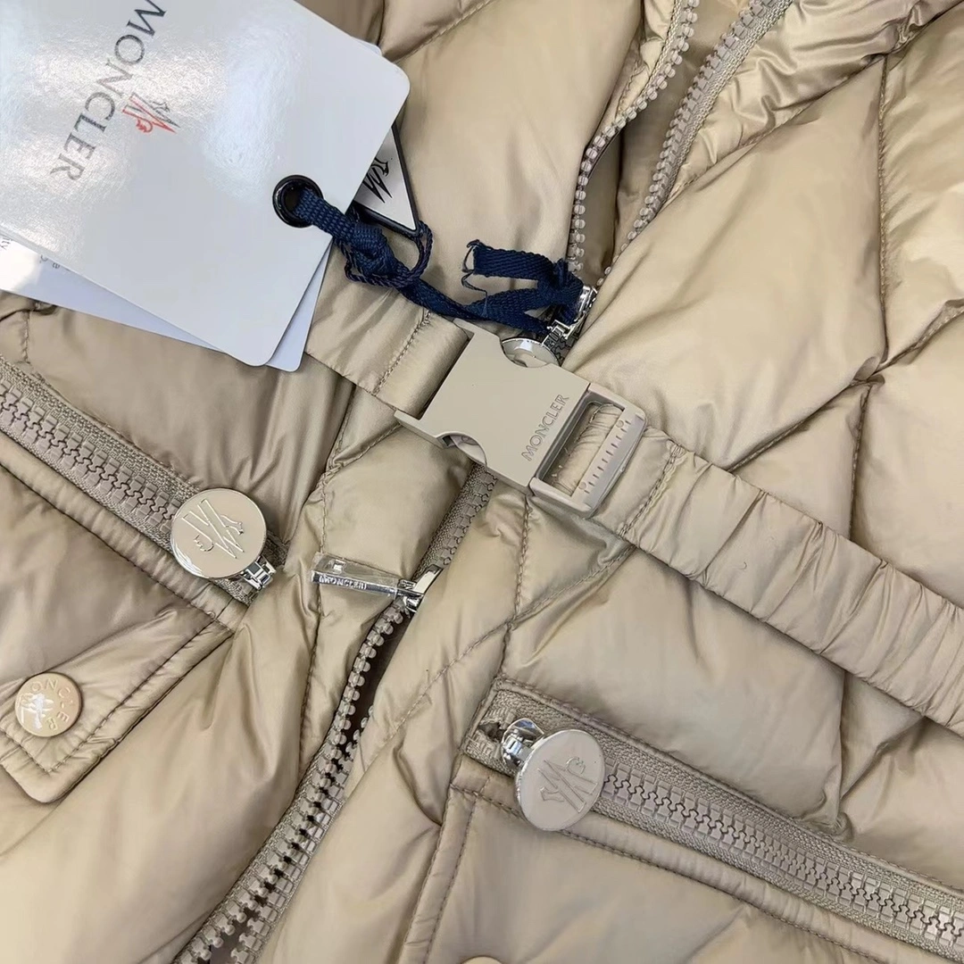Lightweight Moncler Down Jackets 146483