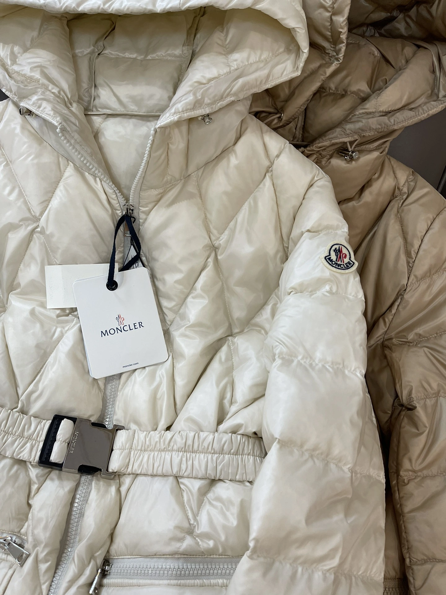 Moncler Down Jackets Breathable 146482