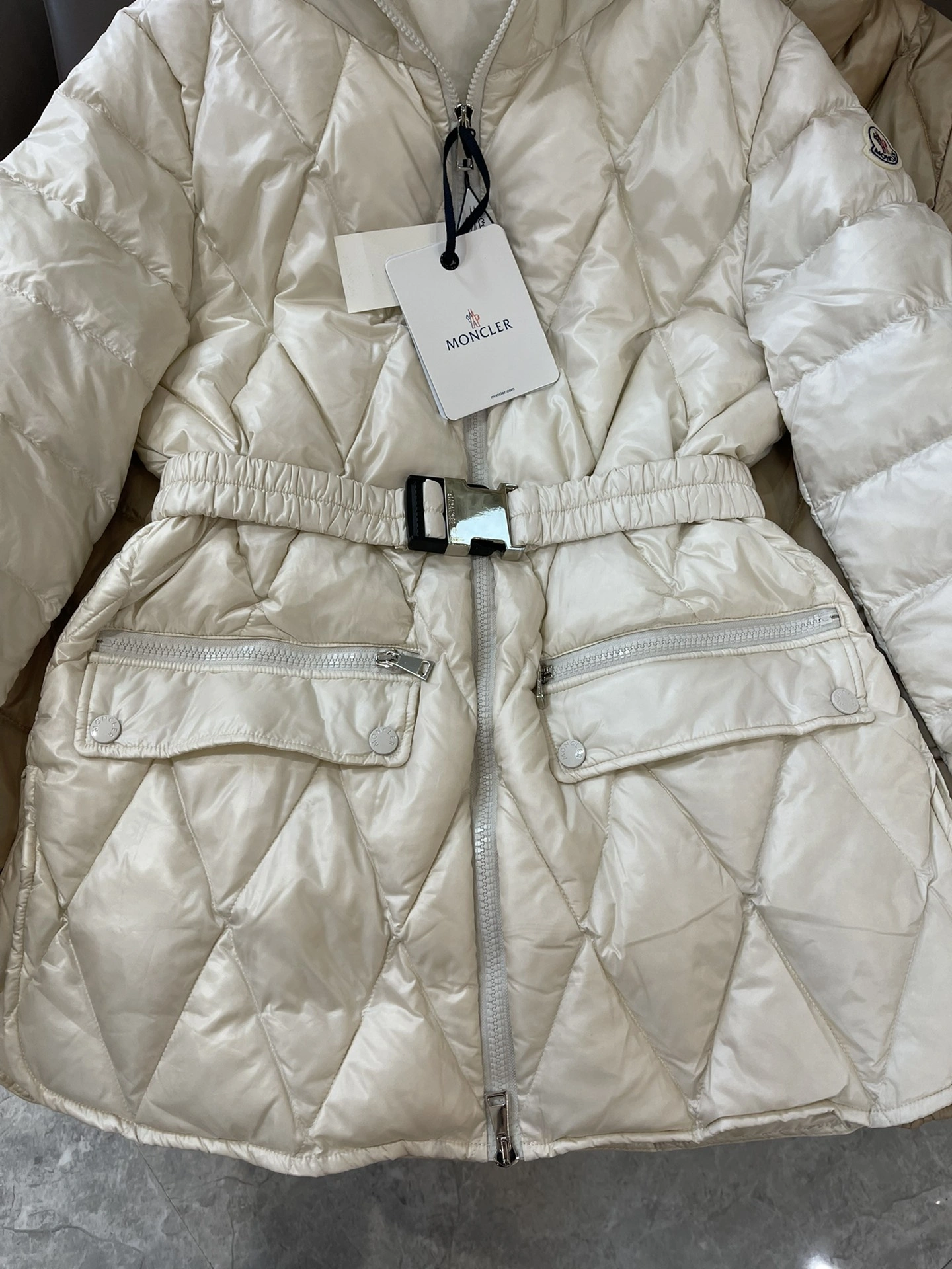Moncler Down Jackets Breathable 146482