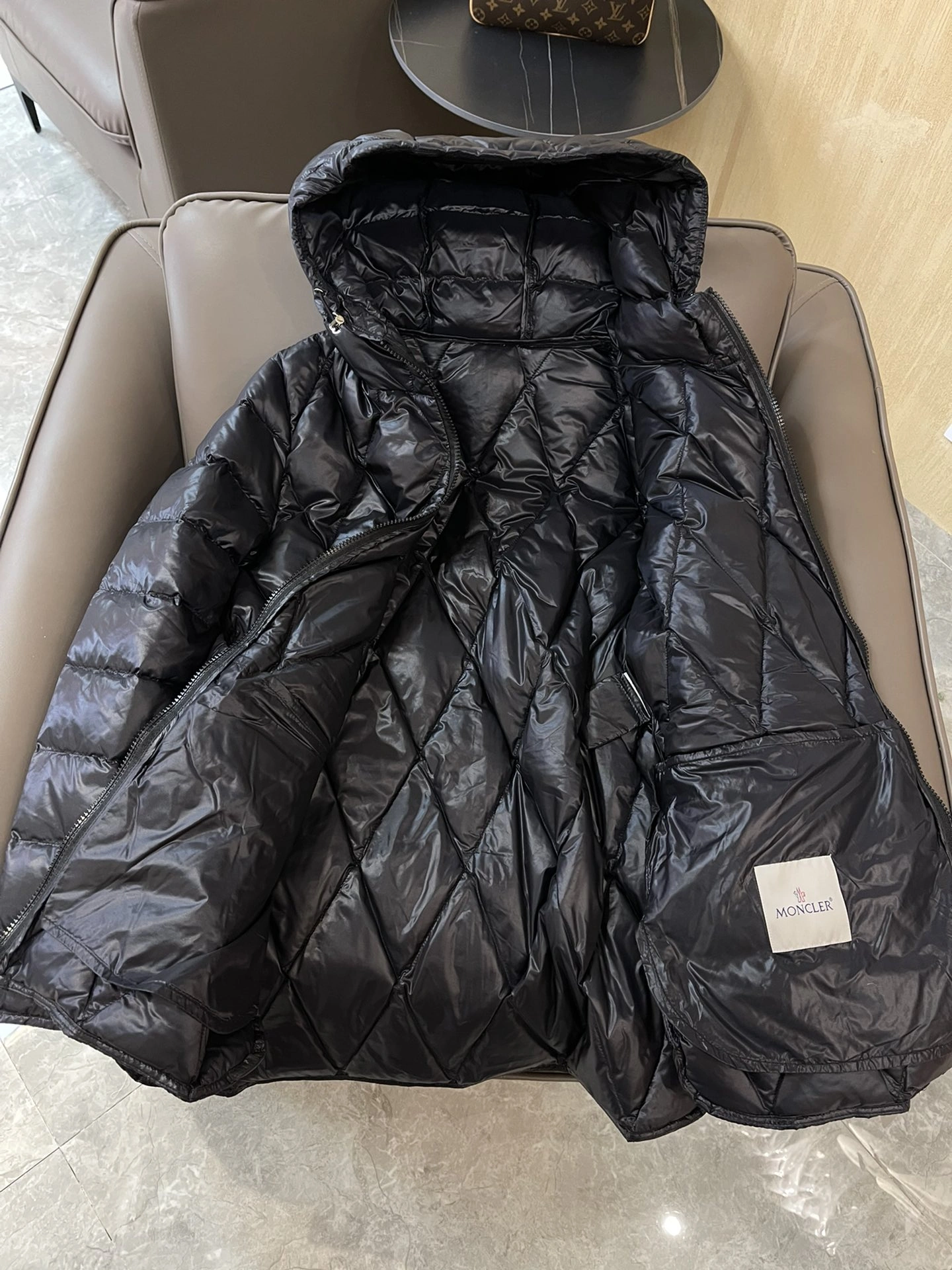 Moncler Down Jackets Effortless 146481