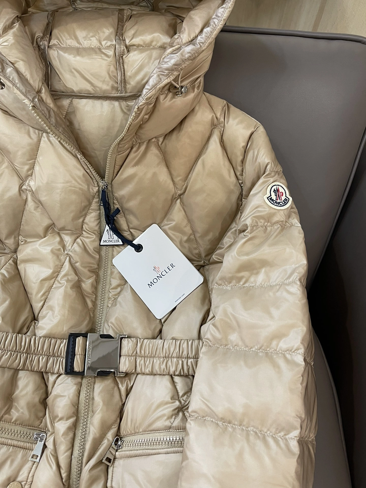 Moncler Down Jackets AllSeason 146477